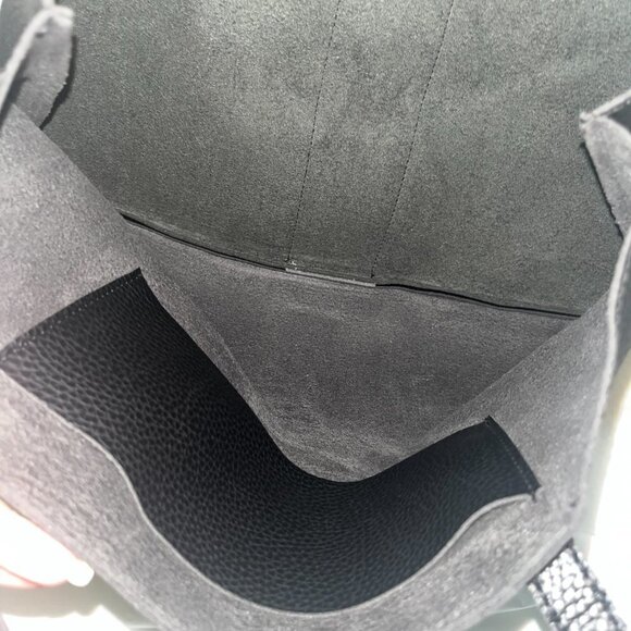 VINCE CAMUTO Vegan Leather Luck Tote black - Picture 7 of 10